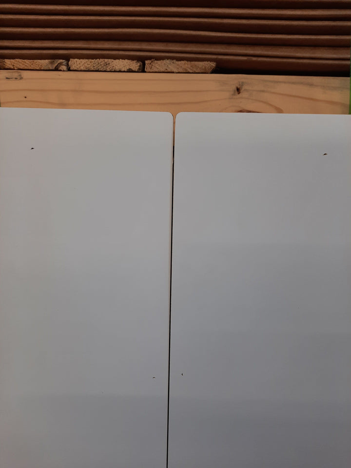 Slick Woody’s Scratch and Dent Scratch and Dent 2x4 Blank Premium Regulation Cornhole Board Set (Includes 8 Bags)/ SD035