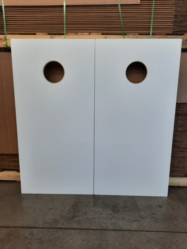 Slick Woody’s Scratch and Dent Scratch and Dent 2x4 Blank Premium Regulation Cornhole Board Set (Includes 8 Bags)/ SD035