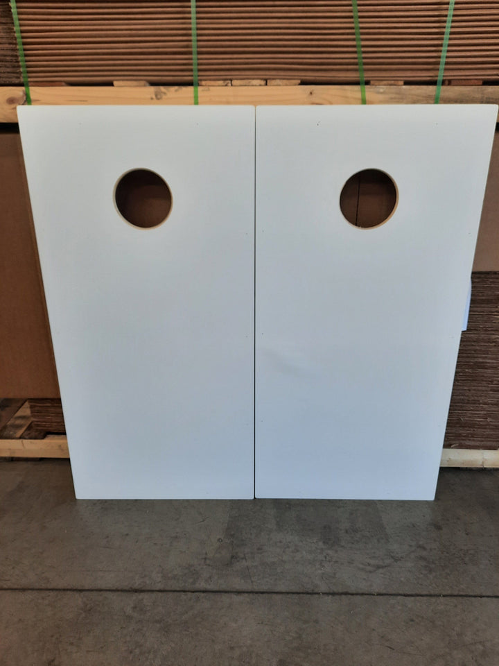 Slick Woody’s Scratch and Dent Scratch and Dent 2x4 Blank Premium Regulation Cornhole Board Set (Includes 8 Bags)/ SD039