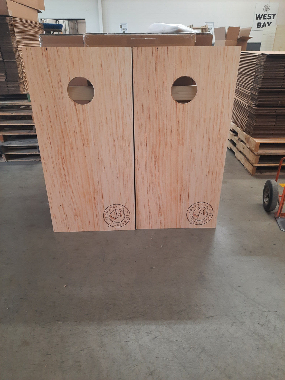 Slick Woody’s Scratch and Dent SDO84  2'x 4' Professional Signature